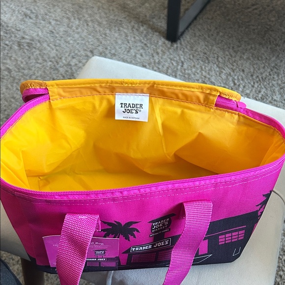 Trader Joe's Pink Insulated Bag - Picture 4 of 4